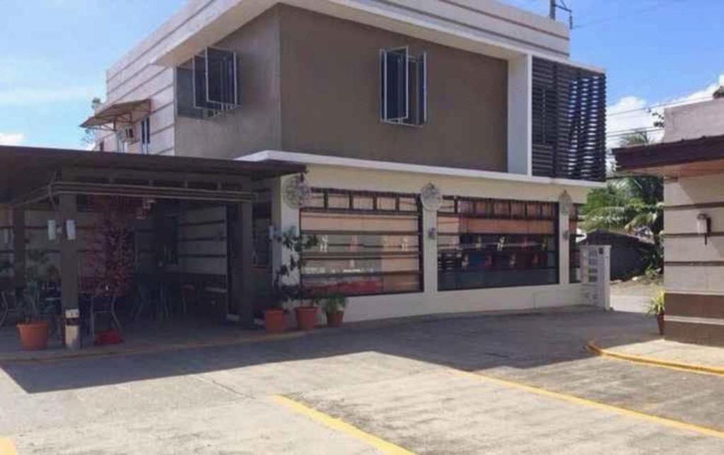 The Red Palm Suites And Restaurant Butuan City Luaran gambar